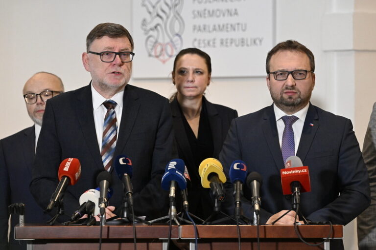 Vláda od července spustí pilotní projekt na jednotné hlášení zaměstnavatelů