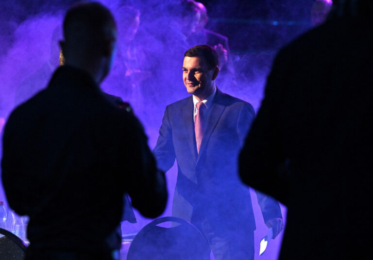 Ambicí Motoristů je porazit ve volbách ODS