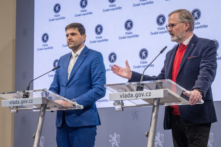 Fiala: ČR bude v EU usilovat o odklad a úpravu emisních povolenek