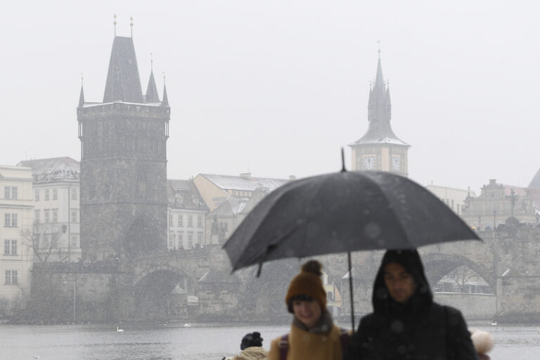 Klimatolog: Srážek je sice v zimě více, ale kvůli oteplování nejsou sněhové