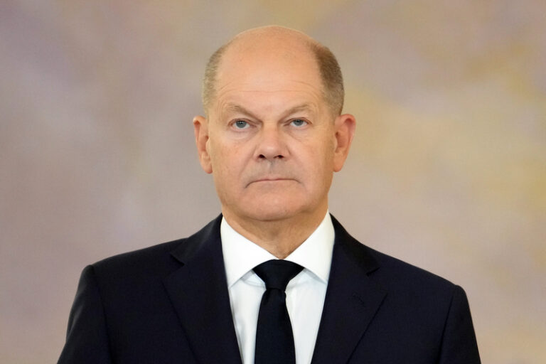 Scholz v posledním novoročním projevu vyzval Němce k soudržnosti