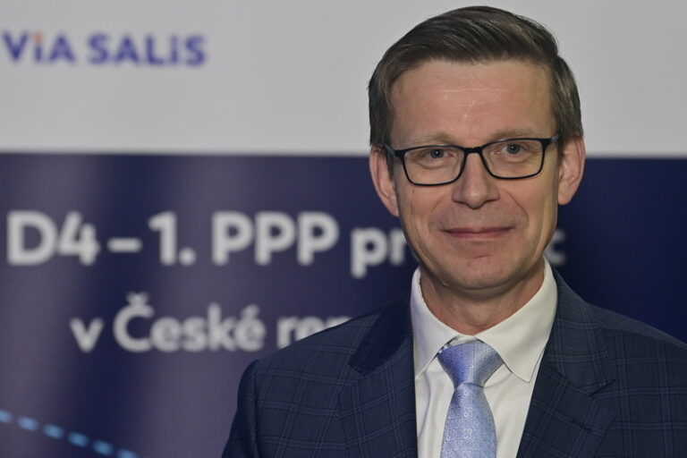 Kupka: Návrhy zákonů, které vláda doteď do Sněmovny neposlala, se asi nestihnou