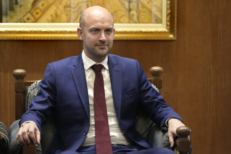 EU podle Francie nepřipustí útoky na suverenitu svých hranic