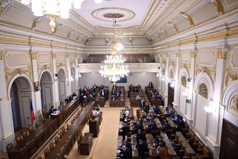 Poslanci by měli projednat novelu k paroplynovým elektrárnám