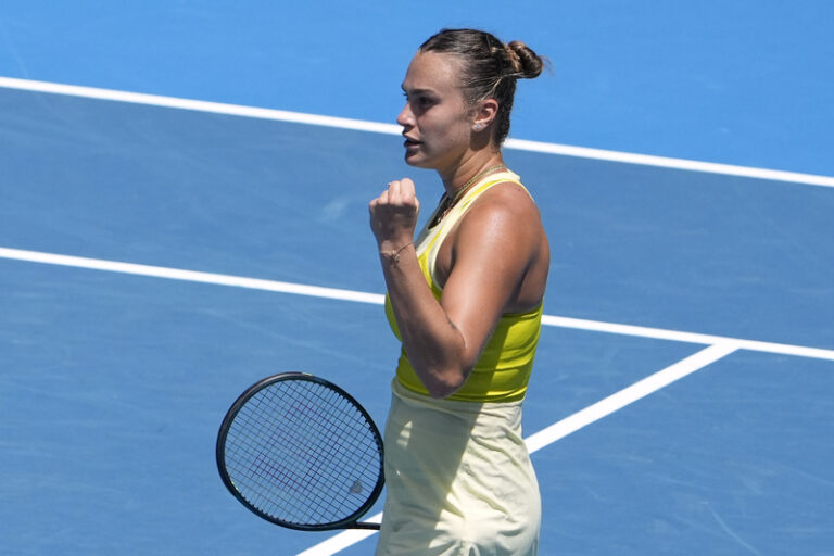 Favoritky Sabalenková a Gauffová postoupily do čtvrtfinále Australian Open