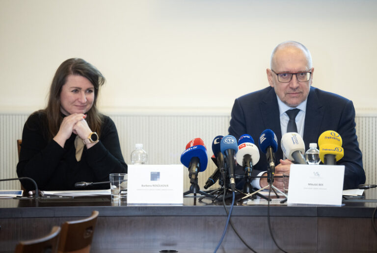 Bek: U přijímacích zkoušek na SŠ bude letos podobně silný ročník jako loni