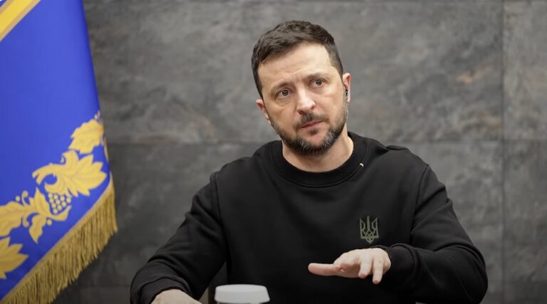 Pravda se musí říkat nahlas.“ Zelenskyj v rozhovoru s Lexem Friedmanem