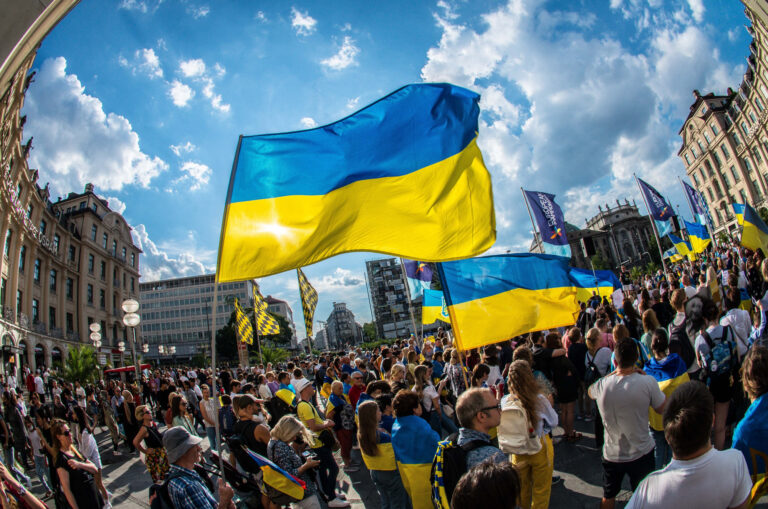 Ukrajina: Symbol odolnosti a jednoty tváří v tvář ruské agresi