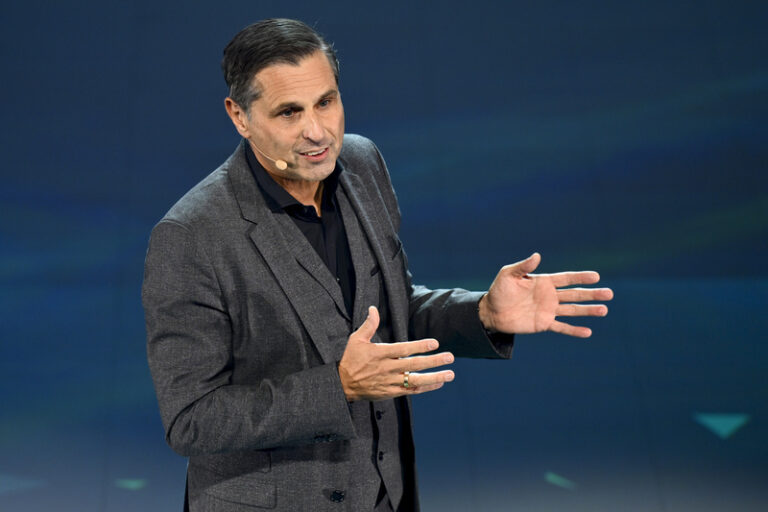 Zellmer: Škoda Auto plánuje v příštích letech snížit počet pracovníků