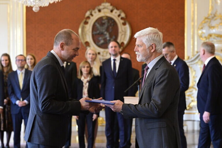 Kulhánek jednal s Pavlem o podpoře bydlení či pomoci po povodních