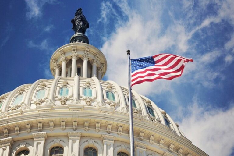 USA a tlak na Ukrajinu: změní Washington skutečně kurz?