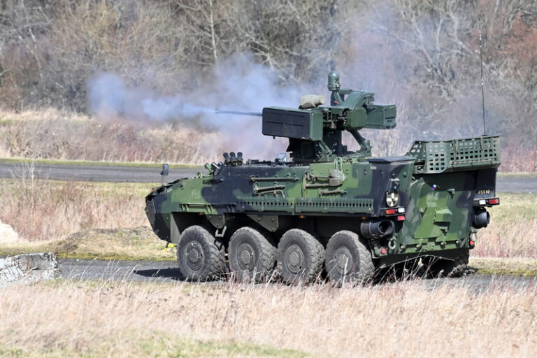 Obrana uzavře dohodu na servis vozidel Pandur ve výši 1,89 mld. Kč