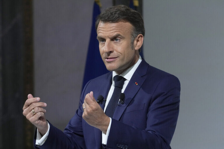 Macron je připraven jednat o jaderném odstrašení pro Evropu
