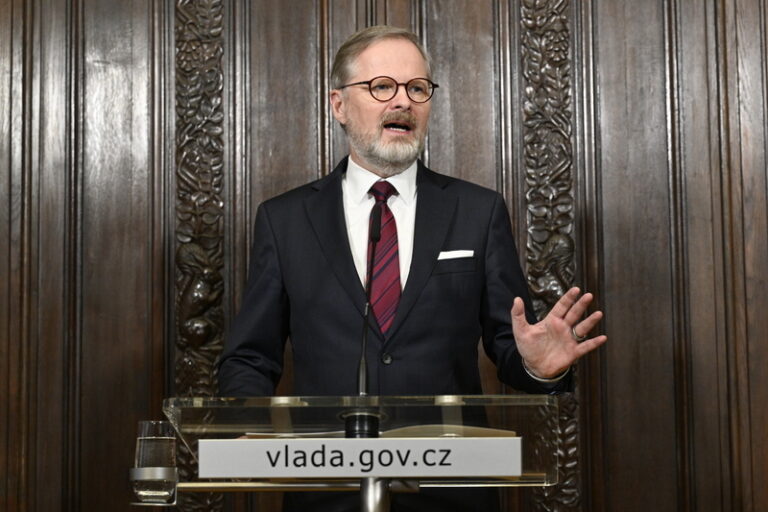 Fiala: Rozpínání Ruska zabrání jen zvýšení vojenské podpory Ukrajiny