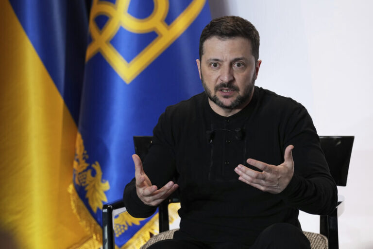 Zelenskyj: Rusko nereaguje na příměří, mělo by být donuceno