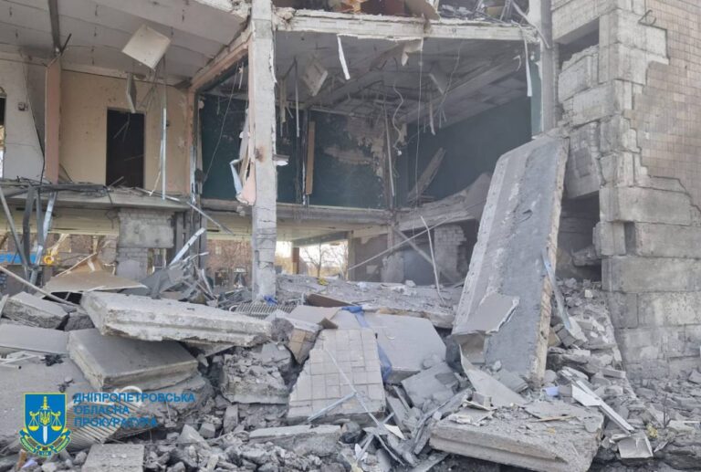 Ruský letecký teror v Dněpru a Kryvém Rogu – svědectví o teroristické povaze Kremlu