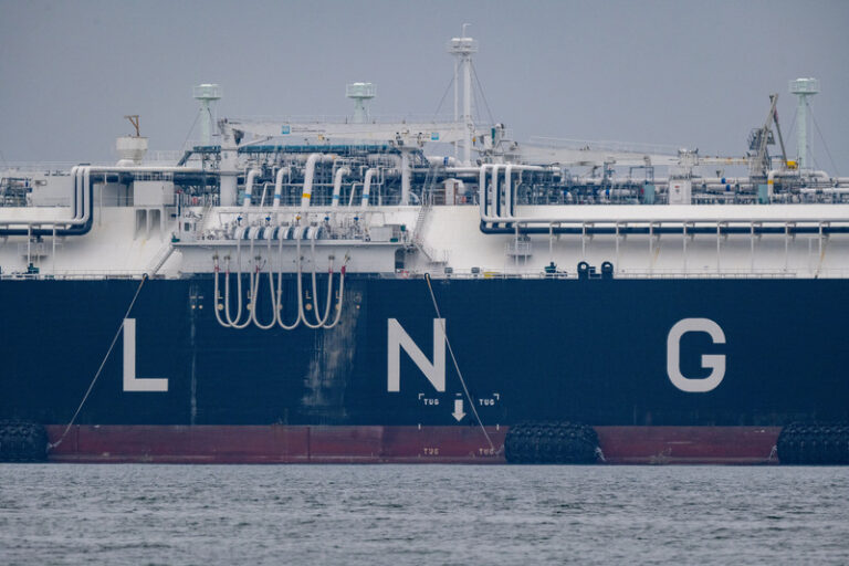 Reuters: Vývoz LNG z Ruska v prvním čtvrtletí klesl o 1,2 procenta