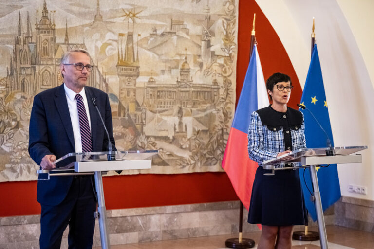 Ministr Dvořák apeloval na intenzivnější diskusi o rozšíření EU