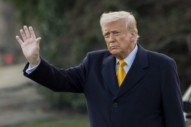 Der Spiegel: Trump nebude na summitu NATO, když spojenci nepřiplatí na obranu