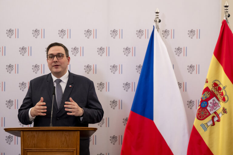 Lipavský je skeptický ke snahám o příměří, nevidí ze strany Ruska reálné kroky