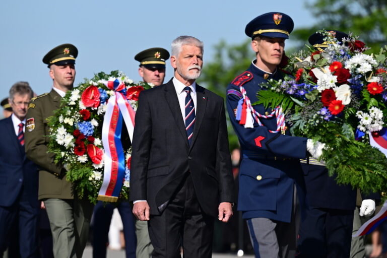 Pavel: Je správné, že se Česko staví za práva Ukrajiny