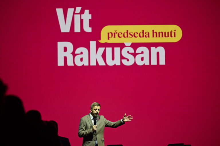 Rakušan podle očekávání obhájil funkci předsedy STAN