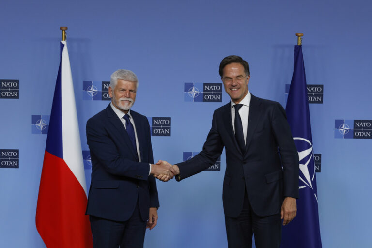 Pavel: Pokud bude shoda na výdajích 5 % HDP na obranu, ČR to podpoří