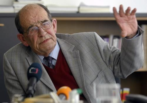 Senátoři se shodli na 87 návrzích na státní vyznamenání, podobně jako předloni