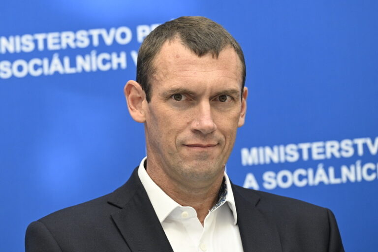 Piráti podali oznámení na šéfa IT z MPSV Trpkoše, dle něj byly zakázky v pořádku