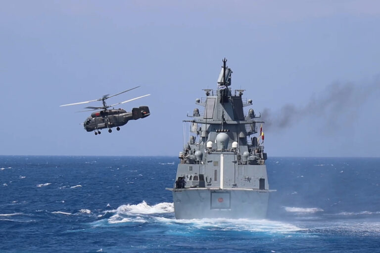 Putin schválil novou námořní strategii, chce obnovit pozici Ruska coby velmoci