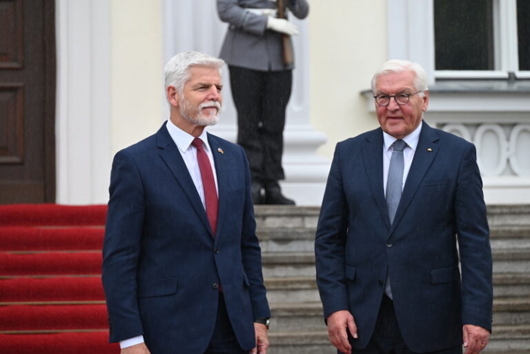 Jednání v Německu potvrdilo nadstandardní vztahy, řekl Pavel