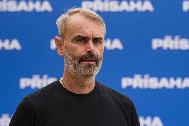 Šlachta: Přísaha podá v úterý žalobu na Piráty a Zelené kvůli nepřiznané koalici