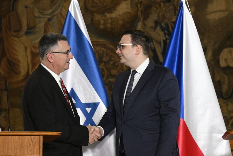 Postoj ČR k Izraeli je v EU unikátní, k diplomatické izolaci nevede, míní experti