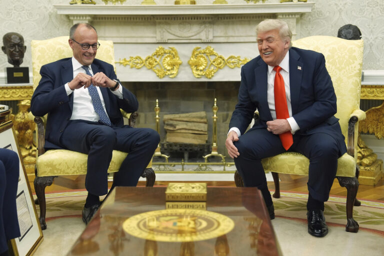 Merz svolal virtuální jednání s Trumpem a Zelenským