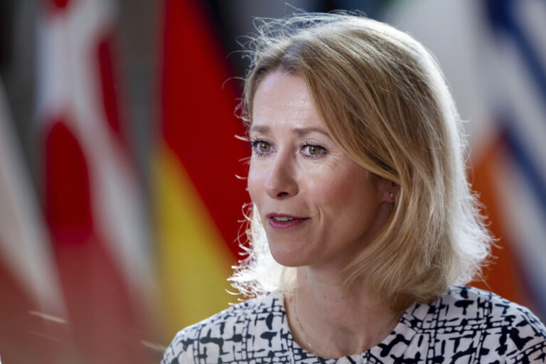 Ruskem navrhované územní ústupky Ukrajiny jsou Putinova past, uvedla Kallasová