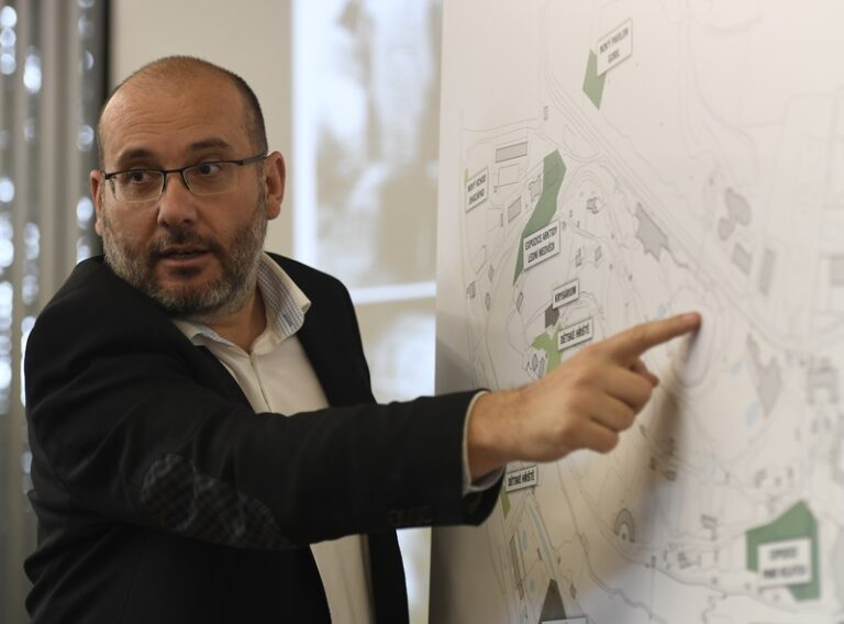 Náměstkyně primátora nechá prošetřit stížnosti na chování ředitele pražské zoo