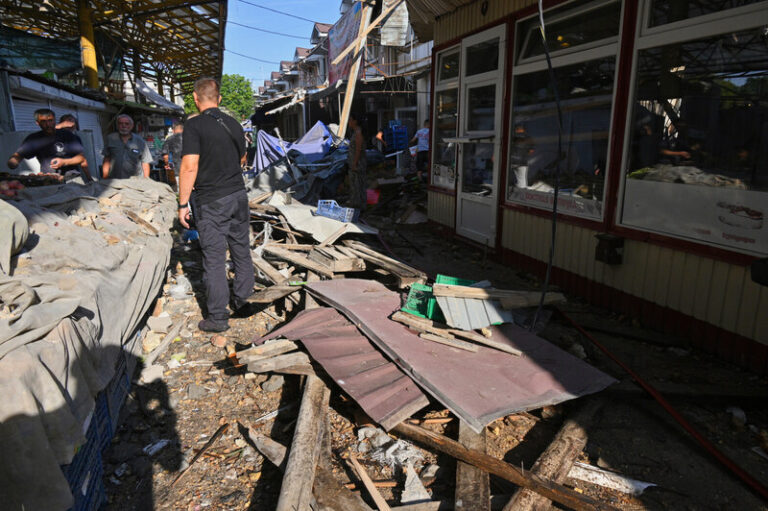 Ruský raketový úder na Černihiv si vyžádal nejméně dva mrtvé