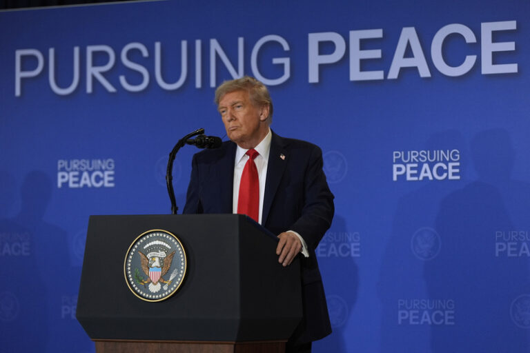 Trump řekl, že mu s Putinem začíná rychle docházet trpělivost