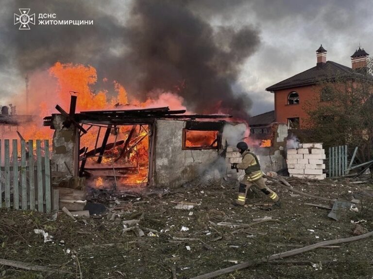 Putinův režim zkouší obranyschopnost NATO, uvedl Fiala