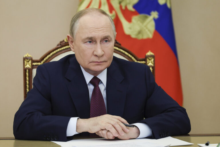 Putin: Rusko je ochotno prodloužit odzbrojovací dohodu s USA