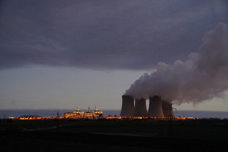 Dopravní úpravy kvůli dostavbě Temelína vyjdou podle vlády asi na 3,9 mld. Kč