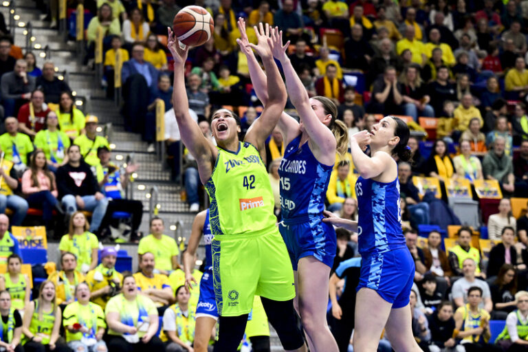 Basketbalistky USK vykročí ve středu v Bourges za obhajobou triumfu v Eurolize