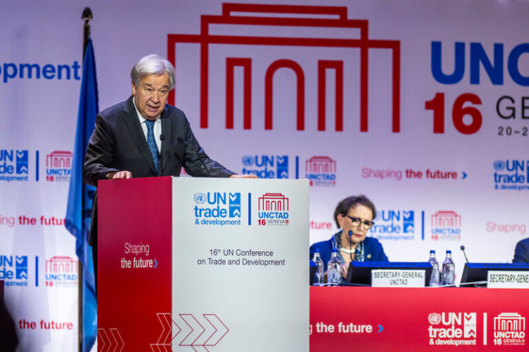 Globální oteplování se podle Guterrese nepodaří udržet pod 1,5 stupně Celsia