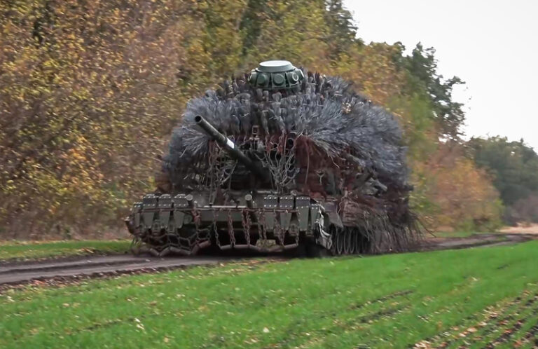 AFP: Ruský postup se po zářijovém zpomalení vrátil v říjnu k letošnímu průměru
