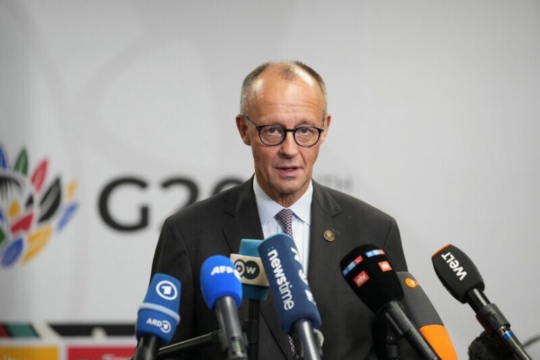 Merz příští týden navštíví Izrael, setká se s Netanjahuem