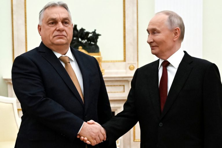 Putin jednal s Orbánem v Kremlu skoro čtyři hodiny
