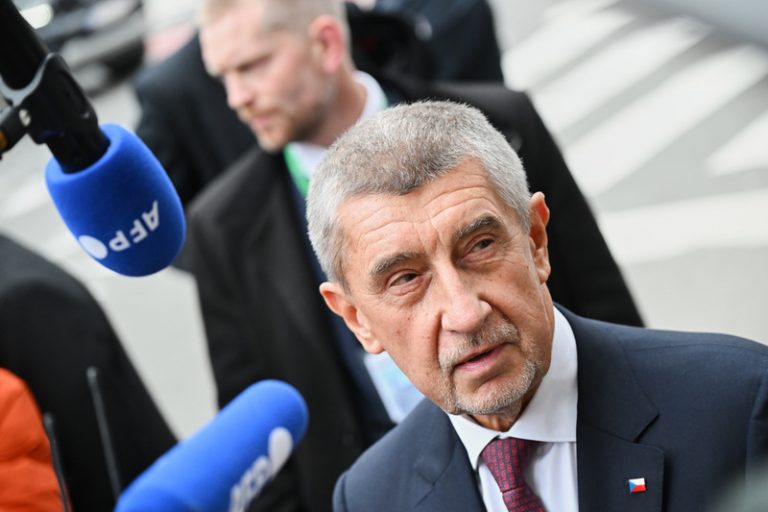 Babiš: Peníze pro Kyjev je třeba najít jinak než využitím ruských aktiv