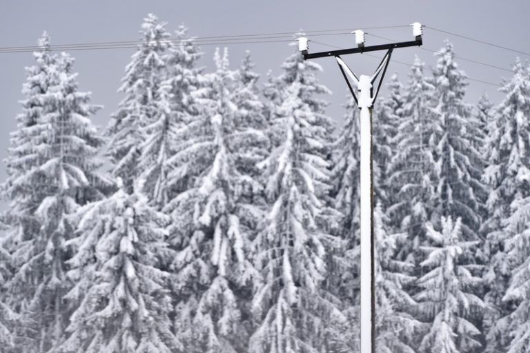 Rozvodná elektrická síť v ČR byla kvůli mrazům pod největším náporem za pět let