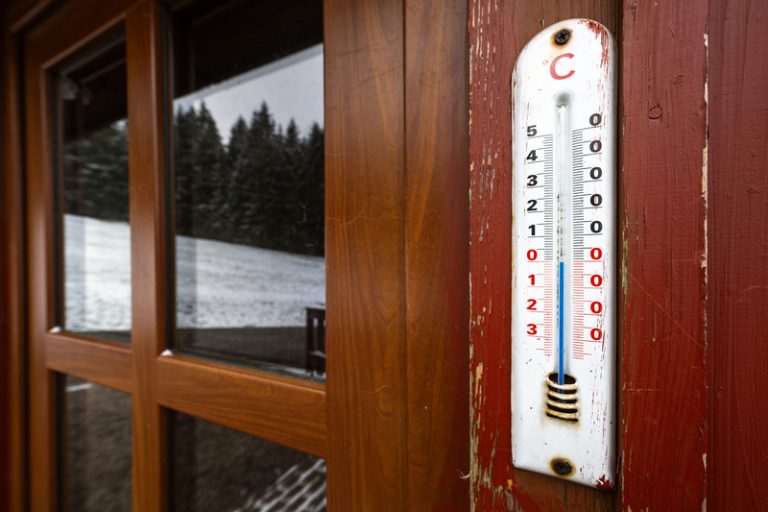 Rok 2025 byl v ČR 13. nejteplejší za 65 let, ale čtvrtý nejchladnější za dekádu