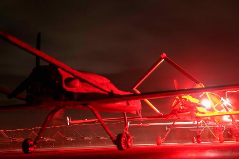 Ukrajinské síly zaútočily na tři vrtné plošiny v Kaspickém moři